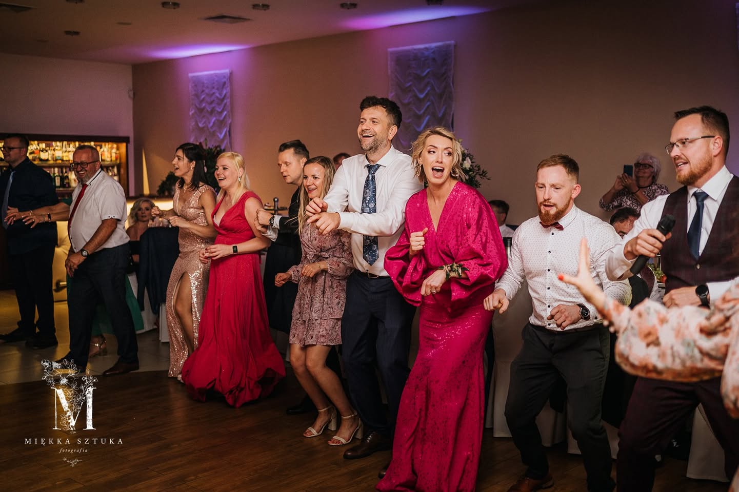 DJ prowadzący imprezę